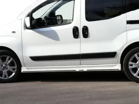 Бокові пороги Серіт (під фарбування) для Citroen Nemo 2007-2017 рр — Citroen Nemo 2007-2017 гг. DianaParts
