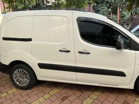 Рейлінги Чорні Пластикові ніжки для Peugeot Partner Tepee 2008-2018 рр — Peugeot Partner Tepee 2008-2018 гг. DianaParts