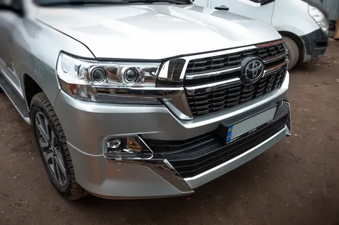Решітка 2016-2021 (дизайн 2021) для Toyota Land Cruiser 200 рр — Toyota Land Cruiser 200 2007-2021 гг. DianaParts
