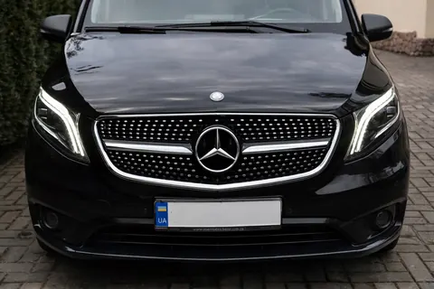 Передня решітка Diamond (2014-2023 для Vito W447) для Mercedes Vito/V-class W447 2014- рр — Mercedes Vito/V-class W447 2014- гг. DianaParts