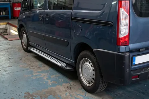 Бокові пороги Line (2 шт., Алюміній) Коротка база для Fiat Scudo 2007-2015 рр — Fiat Scudo 2007-2015 гг. DianaParts