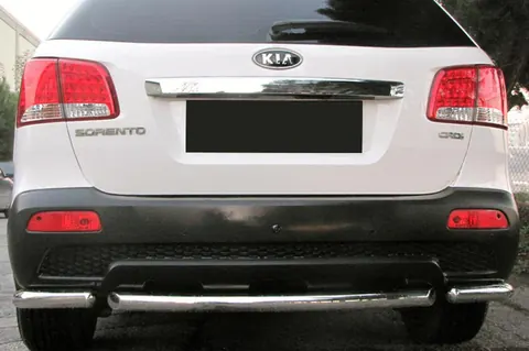 Задні кути з центральної AK007-3 (2 шт., нерж.) для Kia Sorento II XM 2009-2014 рр — Kia Sorento II XM 2009-2014 гг. DianaParts