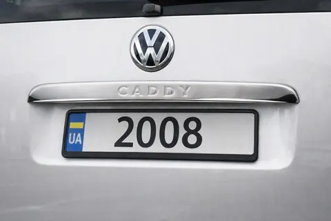 Накладка над номером (1 дверн, нерж) Пряма без напису, Carmos - Турецька сталь для Volkswagen Caddy 2010-2015 рр — Volkswagen Caddy 2010-2015 гг. DianaParts