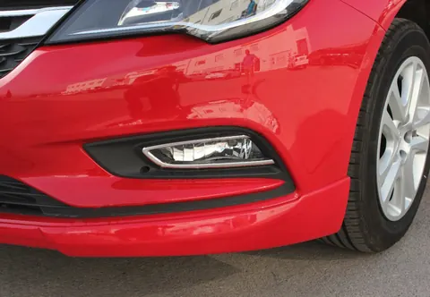 Окантовка протитуманних ліхтарів OmsaLine (2 шт., нерж.) для Opel Astra K 2016-2021 рр — Opel Astra K 2016-2021 гг. DianaParts