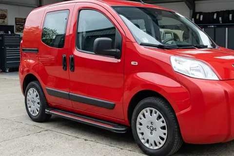 Бокові пороги Maya Red (2 шт., алюміній) для Citroen Nemo 2007-2017 рр — Citroen Nemo 2007-2017 гг. DianaParts