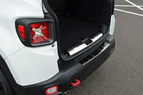 Накладка на задній поріг (нерж) для Jeep Renegade 2014- рр — Jeep Renegade 2014- гг. DianaParts