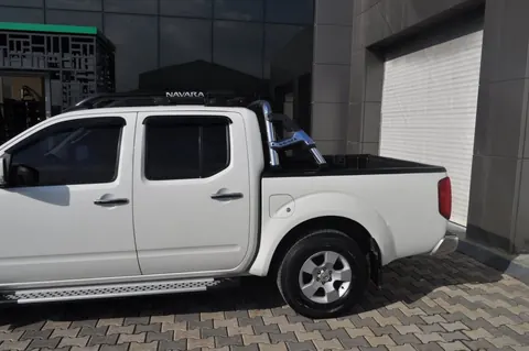 Бокові пороги X5-тип (2 шт., алюм.) для Nissan Navara 2006-2015 рр — Nissan Navara 2006-2015 гг. DianaParts
