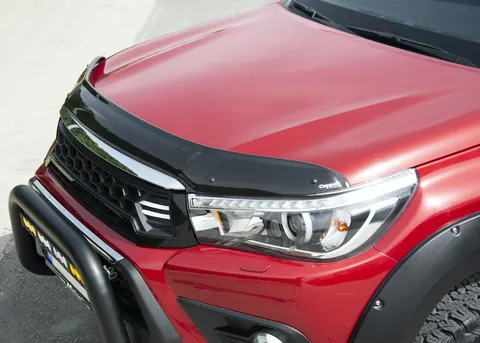 Дефлектор капота (2015-2020, EuroCap) для Toyota Hilux 2015- рр — Toyota Hilux 2015- гг. DianaParts