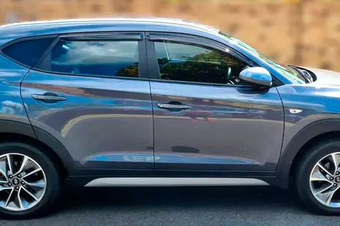 Вітровики (4 шт, HIC) для Hyundai Tucson TL 2016-2021 рр — Hyundai Tucson TL 2016-2021 гг. DianaParts