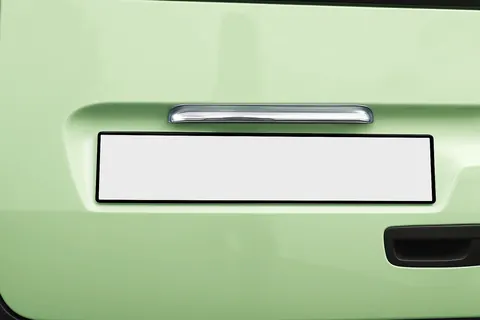 Накладка над номером (нерж) для Renault Kangoo 2008-2020 рр — Renault Kangoo 2008–2020 гг. DianaParts