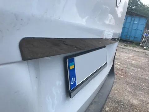 Планка над номером BlackChrome (нерж) для Mercedes Vito/V-class W447 2014- рр — Mercedes Vito/V-class W447 2014- гг. DianaParts