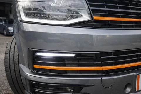DRL вставки в бампер (SportLine) для Volkswagen T6 2015-2024 рр — Volkswagen T6 2015-2024 гг. DianaParts