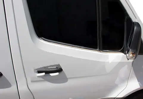 Окантовка вікон (4 шт) для Mercedes Sprinter W907/W910 2018- рр — Mercedes Sprinter W907/W910 2018- гг. DianaParts