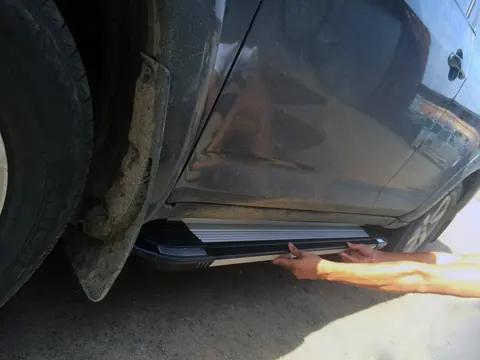 Бокові пороги Rainbow (2 шт., Алюміній) для Toyota Rav 4 2001-2005 рр — Toyota Rav 4 2001-2005 гг. DianaParts