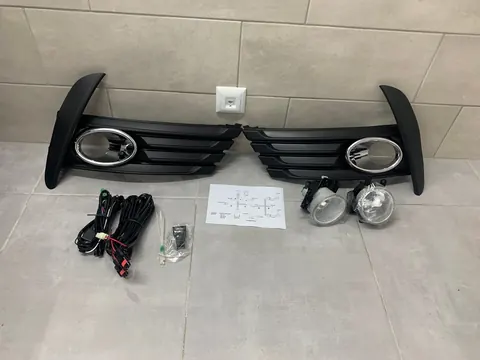 Протитуманки 2017-2019 (галогенні) для Toyota Corolla рр — Toyota Corolla 2013-2019 гг. DianaParts