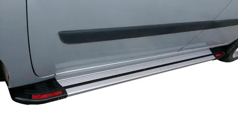 Бокові пороги Rainbow (2 шт, алюм) Коротка база для Renault Kangoo 2008-2020 рр — Renault Kangoo 2008–2020 гг. DianaParts