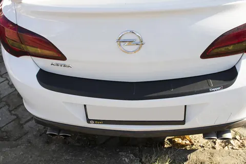 Накладка на задній бампер EuroCap (Sedan, ABS) для Opel Astra J 2009-2015 рр — Opel Astra J 2009-2015 гг. DianaParts