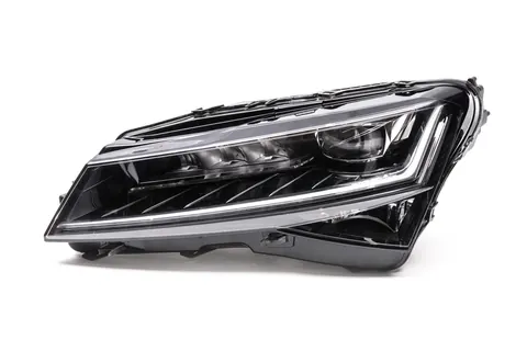 Передня фара Matrix (Ліва, Оригінал, Б.У.) для Skoda Superb 2015-2024 рр — Skoda Superb 2015-2024 гг. DianaParts
