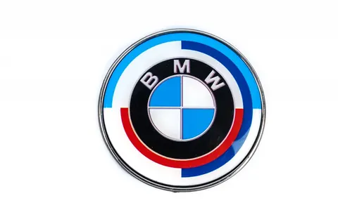 Ювілейна емблема 82мм для BMW 5 серія E34 1988-1995 рр — BMW 5 серия E34 1988-1995 гг. DianaParts