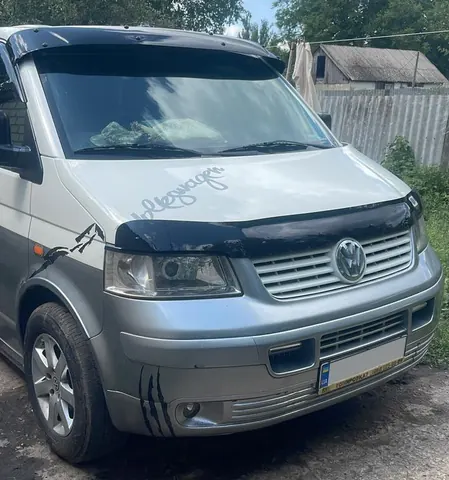 Козирьок на лобове скло (чорний глянець, 5мм) для Volkswagen T6 2015-2024 рр — Volkswagen T6 2015-2024 гг. DianaParts