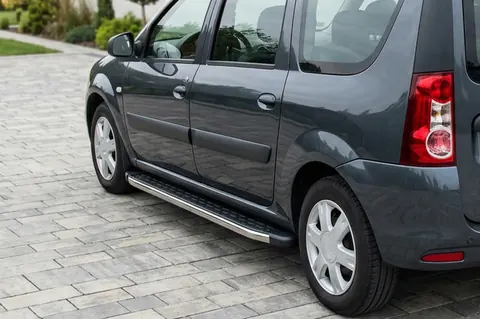 Бокові пороги BlackLine (2 шт, алюміній) для Lada Largus 2012- рр — Lada Largus 2012- гг. DianaParts