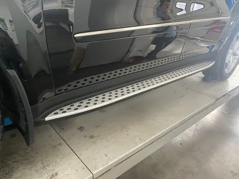 Бокові пороги Оригінальний дизайн для Mercedes GL class X164 2006-2012 рр — Mercedes GL class X164 2006-2012 гг. DianaParts