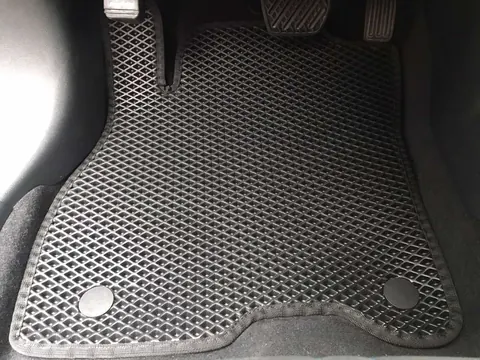 Килимки EVA (чорні) для Nissan Leaf 2017- рр — Nissan Leaf 2017- гг. DianaParts