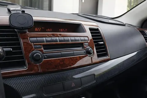 Накладки на панель (Meric) Дерево для Mitsubishi Lancer X 2008- рр — Mitsubishi Lancer X 2008- гг. DianaParts