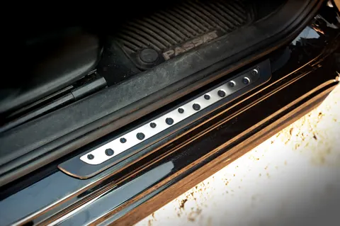 Накладки на пороги (Dotline, 4 шт., нерж) для Volkswagen Passat B7 2012-2015 рр — Volkswagen Passat B7 2012-2015 гг. DianaParts