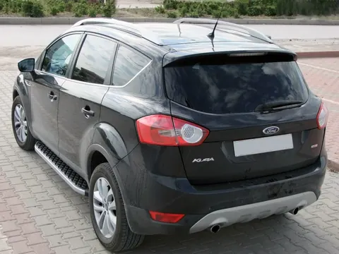 Бокові пороги BlackLine (2шт, алюміній) З чорним листям на дверях для Ford Kuga/Escape 2013-2019 рр — Ford Kuga/Escape 2013-2019 гг. DianaParts