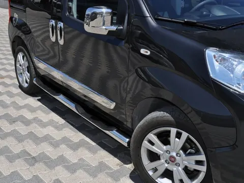 Бічні труби (2 шт., нерж.) Ø70, з пластиковими підставками для Citroen Nemo 2007-2017 рр — Citroen Nemo 2007-2017 гг. DianaParts