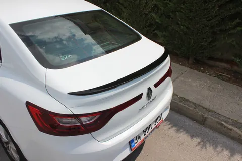 Спойлер Meliset (під фарбування) для Renault Megane IV 2016-2025 рр — Renault Megane IV 2016-2025 гг. DianaParts