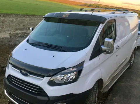 Козирьок на лобове скло (на кронштейнах) для Ford Custom 2013-2022 рр — Ford Custom 2013-2022 гг. DianaParts
