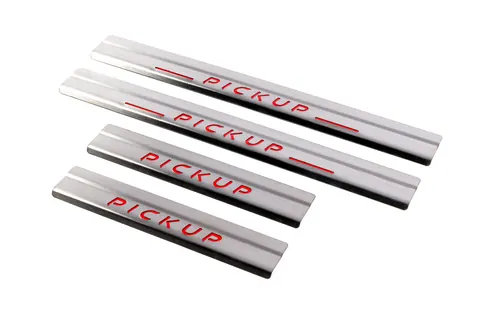 Накладки на пороги Carmos V1 (4 шт, нерж) для Nissan NP300 1999-2015 рр — Nissan NP300 1999-2015 гг. DianaParts
