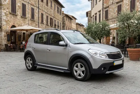 Бокові пороги Duru (2 шт., Алюміній) для Dacia Sandero 2007-2013 рр — Dacia Sandero 2007-2013 гг. DianaParts