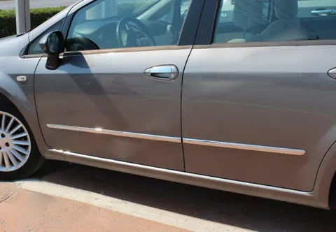 Молдинг дверний (4 шт., нерж.) для Fiat Linea 2006-2018 рр — Fiat Linea 2006-2018 гг. DianaParts