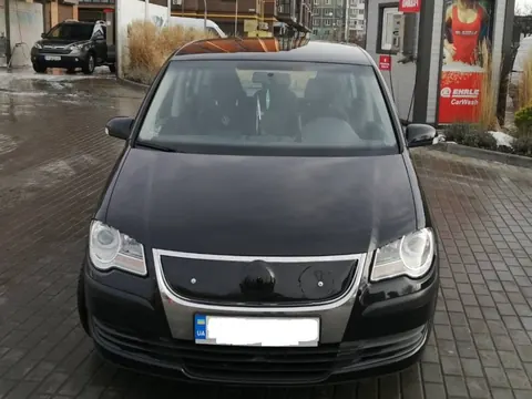 Зимова решітка (верхня, 2006-2010) Матова для Volkswagen Touran рр — Volkswagen Touran 2003-2010 гг. DianaParts