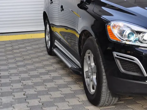 Бокові пороги Allmond Grey (2 шт., Алюміній) для Volvo XC60 2009-2017 рр — Volvo XC60 2009-2017 гг. DianaParts