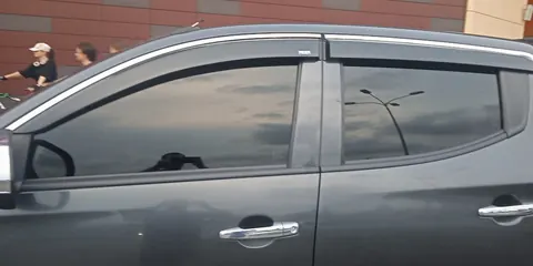 Вітровики з хромованим молдингом (4 шт, Niken) для Fiat Fullback 2016- рр — Fiat Fullback 2016- гг. DianaParts