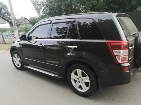 Бокові пороги Allmond Grey (2 шт., алюм) для Suzuki Grand Vitara 2005-2017 рр — Suzuki Grand Vitara 2005-2017 гг. DianaParts