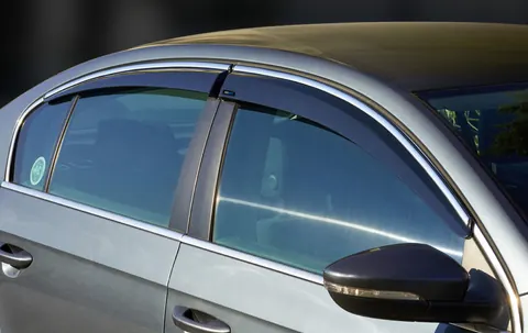 Вітровики з хромованим молдингом SD (4 шт., Sunplex Chrome) для Volkswagen Passat B8 2015-2023 рр — Volkswagen Passat B8 2015-2023 гг. DianaParts