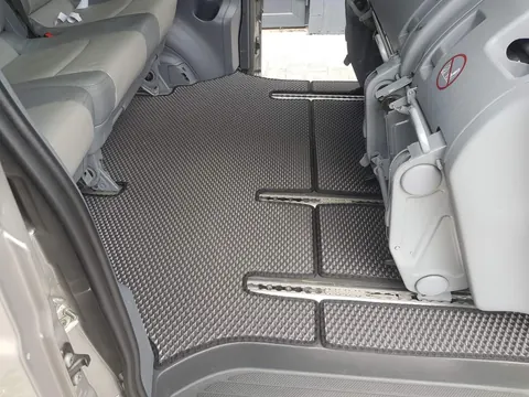 Килимки EVA V2 (Тільки самовивіз, повний салон, чорні) для Mercedes Vito W639 2004-2014 рр — Mercedes Vito W639 2004-2014 гг. DianaParts