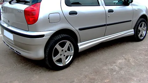 Бокові пороги (під фарбування) для Fiat Palio 1996-2011 рр — Fiat Palio 1996-2011 гг. DianaParts