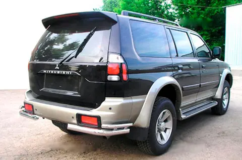 Задні подвійні куточки (2 шт, нерж) для Mitsubishi Pajero Sport 1996-2007 рр — Mitsubishi Pajero Sport 1996-2007 гг. DianaParts
