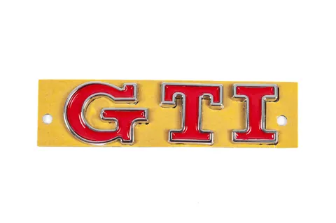Напис GTI (90мм на 25мм) — Универсальные аксессуары DianaParts