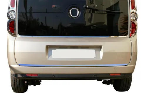 Накладка кромки кришки багажника (нерж.) OmsaLine - Італійська нержавійка для Fiat Doblo II 2010-2022 рр — Fiat Doblo II 2010-2022 гг. DianaParts