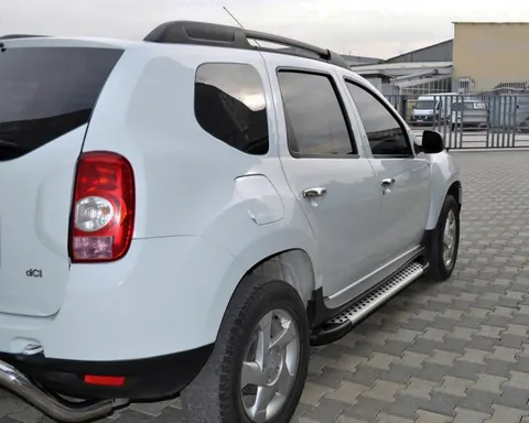 Бокові пороги Allmond Grey (2 шт., алюміній) для Renault Duster 2008-2017 рр — Renault Duster 2008-2017 гг. DianaParts