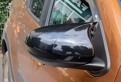Накладки на дзеркала BMW-Style (2 шт) для Renault Duster 2018-2024 рр — Renault Duster 2018-2024 гг. DianaParts