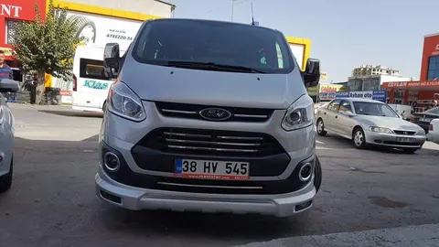 Накладка на передній бампер (2013-2017, під фарбування) для Ford Custom рр — Ford Custom 2013-2022 гг. DianaParts