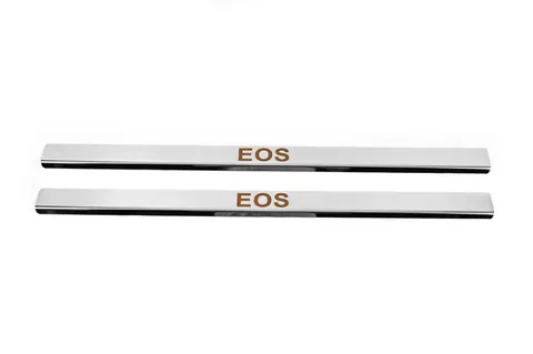 Накладка на пороги Carmos (2 шт, нерж) для Volkswagen EOS 2006-2011 рр — Volkswagen EOS 2006-2011 гг. DianaParts